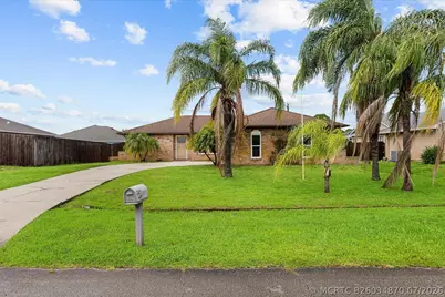 371 SW Butler Avenue, Port Saint Lucie, FL 34983 - Photo 32