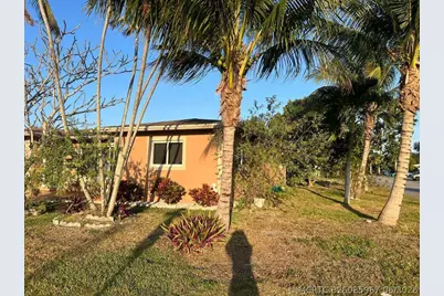 6100 NW 73rd Terrace, Tamarac, FL 33321 - Photo 2