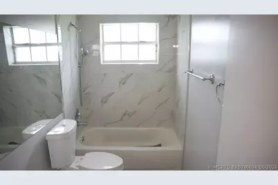 201 Maplewood Drive #201, Greenacres, FL 33415 - Photo 4