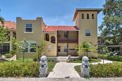 407 S Lakeside Drive, Lake Worth Beach, FL 33460 - Photo 1