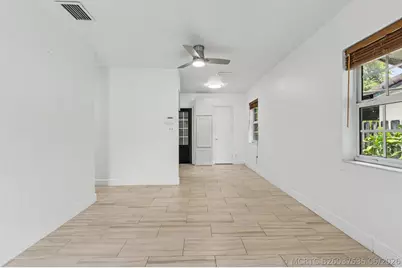 604 NE 14th Place, Fort Lauderdale, FL 33304 - Photo 6