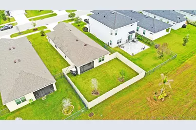 11044 SW Vasari Way, Port Saint Lucie, FL 34987 - Photo 4