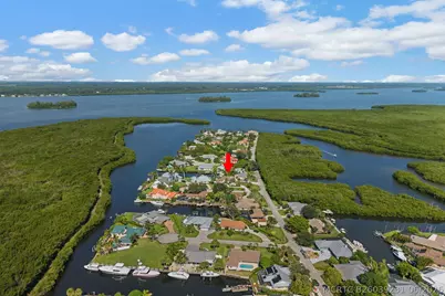 121 Queen Eugenia Court, Hutchinson Island, FL 34949 - Photo 6