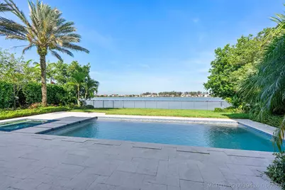 8685 Parkland Bay Drive, Parkland, FL 33076 - Photo 34