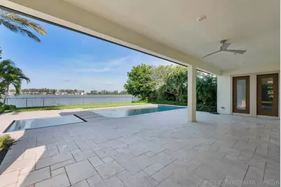 8685 Parkland Bay Drive, Parkland, FL 33076 - Photo 32