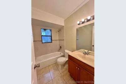 423 Glenwood Drive, West Palm Beach, FL 33415 - Photo 12