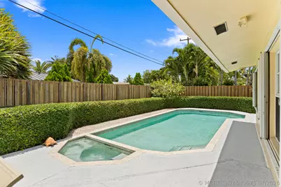 4240 NE 19th Avenue, Oakland Park, FL 33308 - Photo 34
