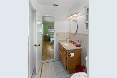 4240 NE 19th Avenue, Oakland Park, FL 33308 - Photo 28