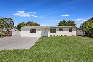 3060 NE 12th Ave, Pompano Beach, FL 33064 - Photo 1
