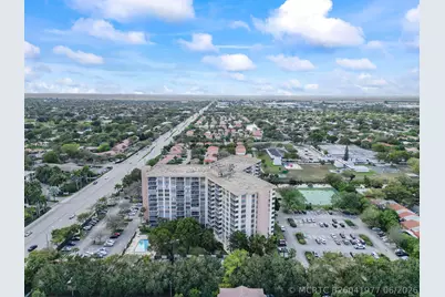 10777 W Sample Road #918, Coral Springs, FL 33065 - Photo 6