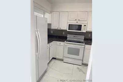 1820 Amberly Avenue #T-10, Orlando, FL 32822 - Photo 4