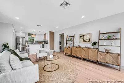 1201 N Palmway, Lake Worth Beach, FL 33460 - Photo 2
