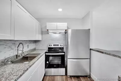211 Sheffield I, West Palm Beach, FL 33417 - Photo 8