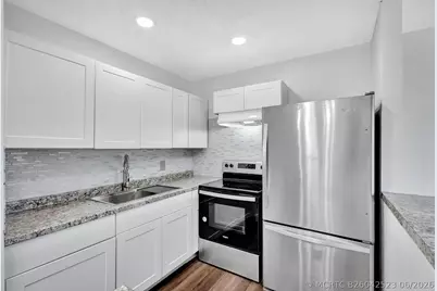 211 Sheffield I, West Palm Beach, FL 33417 - Photo 1