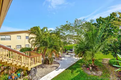 211 Sheffield I, West Palm Beach, FL 33417 - Photo 12
