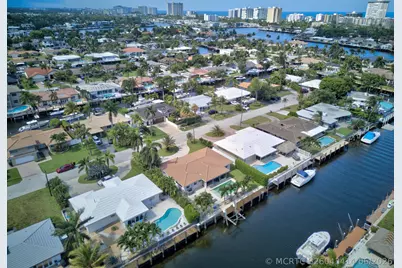 2542 SE 10th Street, Pompano Beach, FL 33062 - Photo 14