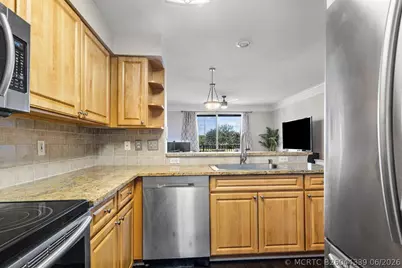 2016 Alta Meadows Lane #708, Delray Beach, FL 33444 - Photo 10