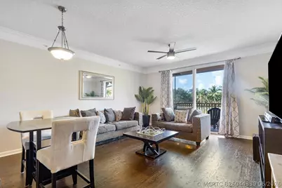 2016 Alta Meadows Lane #708, Delray Beach, FL 33444 - Photo 2