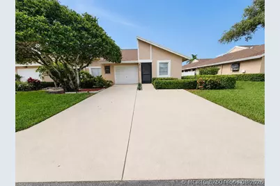 8101 Sweetbriar Way, Boca Raton, FL 33496 - Photo 2