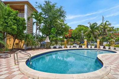 744 NE 14th Avenue #21, Fort Lauderdale, FL 33304 - Photo 2