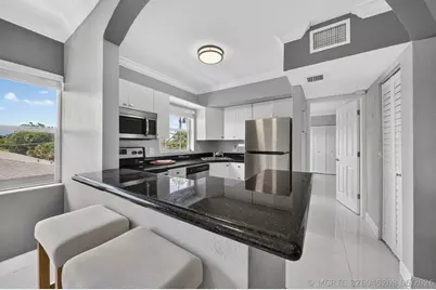 744 NE 14th Avenue #21, Fort Lauderdale, FL 33304 - Photo 10