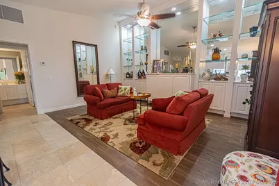 11216 SW Pembroke Drive, Port Saint Lucie, FL 34987 - Photo 4