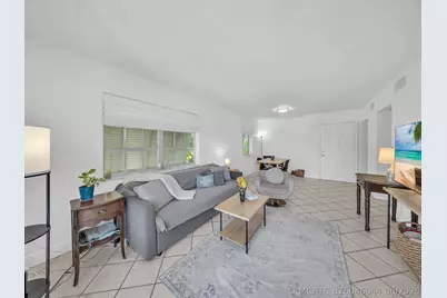 1150 Madruga Avenue #C302, Miami, FL 33146 - Photo 8