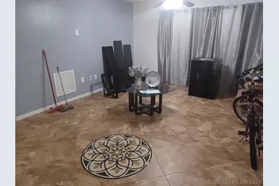 407 Executive Center Drive #203, West Palm Beach, FL 33401 - Photo 2