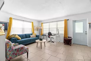 347 Windsor O, West Palm Beach, FL 33417 - Photo 2