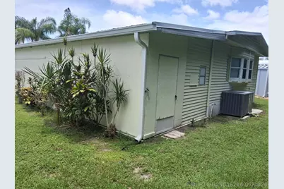 214 W Caribbean, Port Saint Lucie, FL 34952 - Photo 6