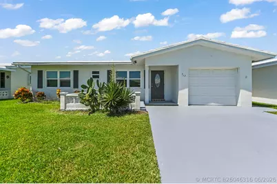 717 SW 16th Street, Boynton Beach, FL 33426 - Photo 1