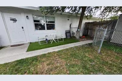8576 Sunset Drive #1, Palm Beach Gardens, FL 33410 - Photo 2