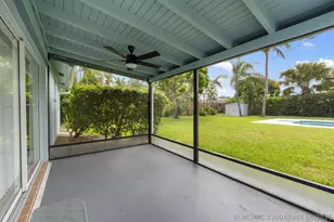 204 Circle E, Jupiter, FL 33458 - Photo 16