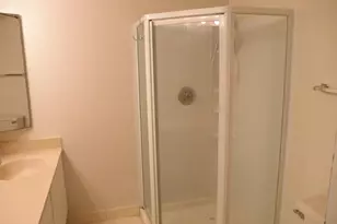[Address not provided], West Palm Beach, FL 33409 - Photo 6