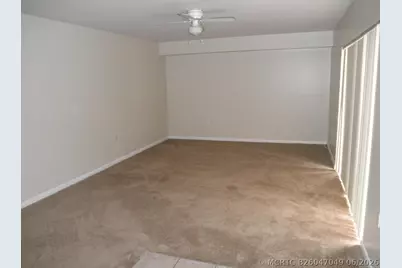 [Address not provided], West Palm Beach, FL 33409 - Photo 2