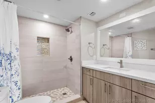 3150 W Rolling Hills Cir, Davie, FL 33328 - Photo 16