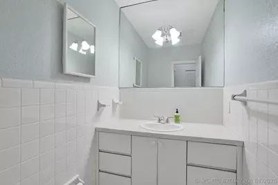 2734 NE 27th Court #17, Lighthouse Point, FL 33064 - Photo 26
