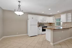 2734 NE 27th Ct, Lighthouse Point, FL 33064 - Photo 20