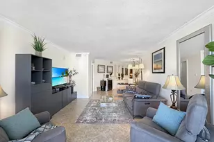 3000 N Ocean Dr, Singer Island, FL 33404 - Photo 6