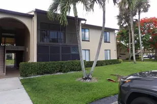 623 Sea Pine Way, Greenacres, FL 33415 - Photo 4