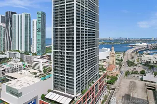 159 NE 6th St, Miami, FL 33132 - Photo 24