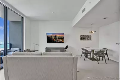 159 NE 6th Street #4813, Miami, FL 33132 - Photo 6