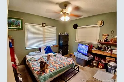 9500 NW 70th Street, Tamarac, FL 33321 - Photo 8
