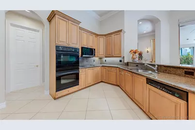 11065 Canary Island Court, Plantation, FL 33324 - Photo 20