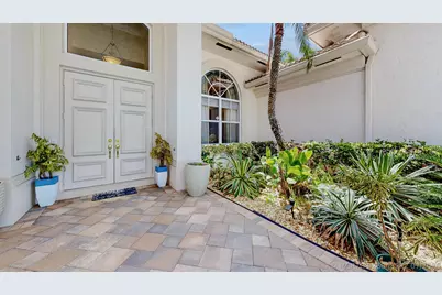 11065 Canary Island Court, Plantation, FL 33324 - Photo 8