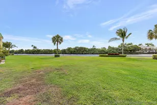 9 Colonial Club Dr, Boynton Beach, FL 33435 - Photo 40