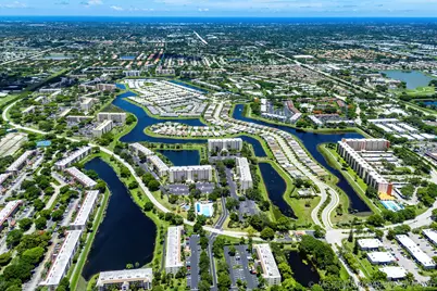 7290 Kinghurst Drive #607, Delray Beach, FL 33446 - Photo 4