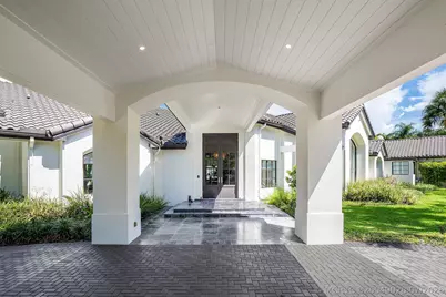 16388 Bridlewood Circle, Delray Beach, FL 33445 - Photo 4