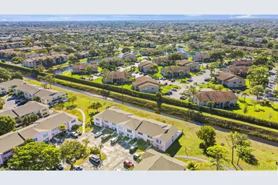 218 Foxtail Drive #B, Greenacres, FL 33415 - Photo 6