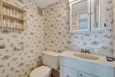 332 Sheffield N, West Palm Beach, FL 33417 - Photo 12